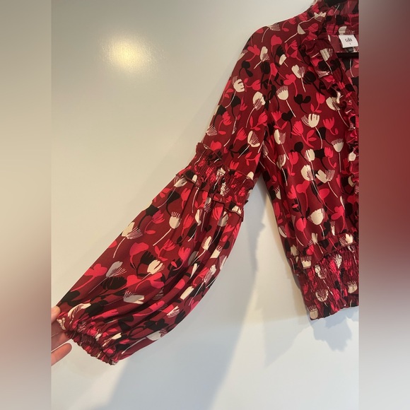CAbi Corsage Blouse Womens Small Red Floral Bishop Sleeve Smocked Ruffle Top - Picture 3 of 10